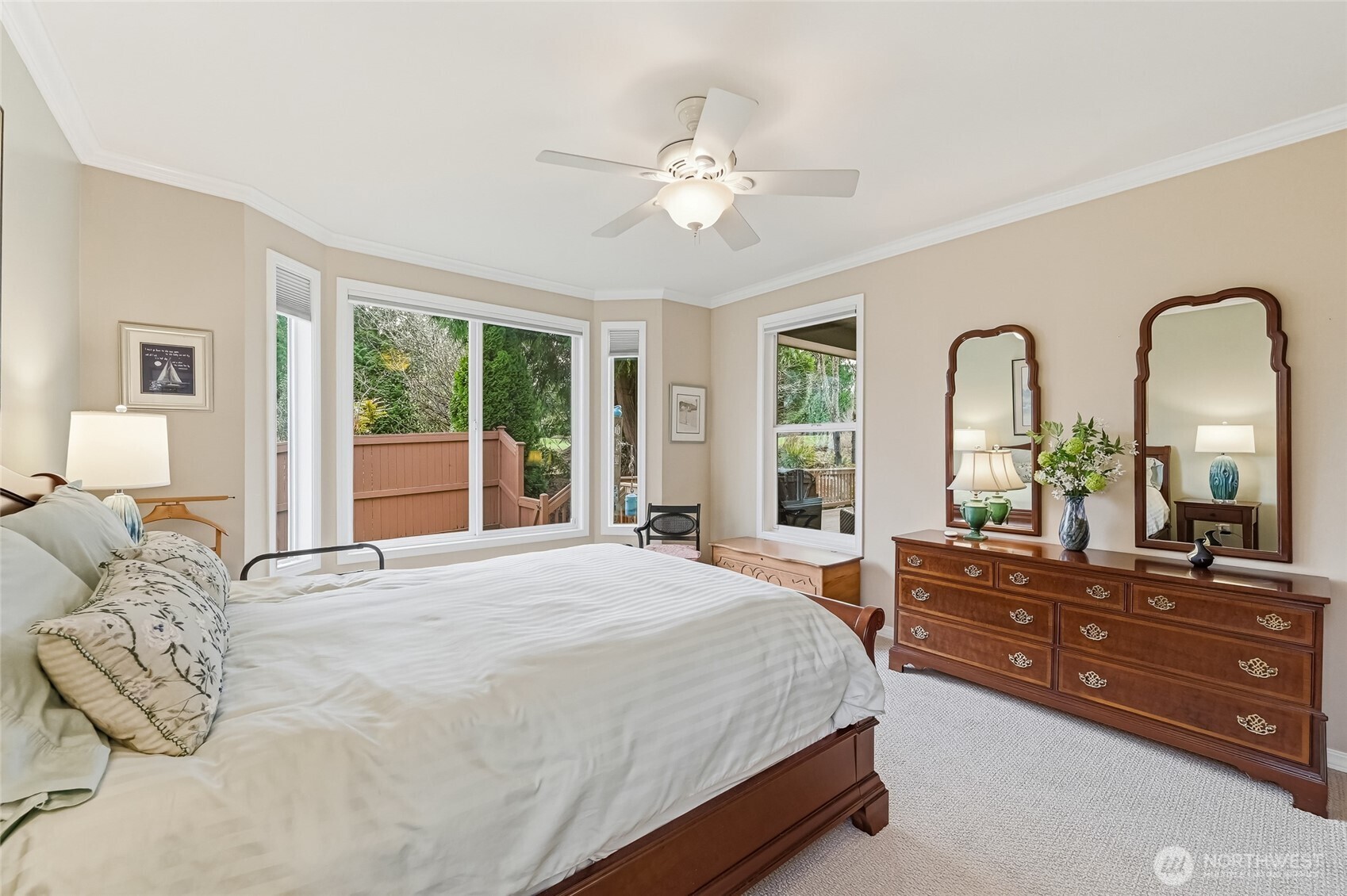 12652 Sun Break Way NE, Redmond, WA 98053