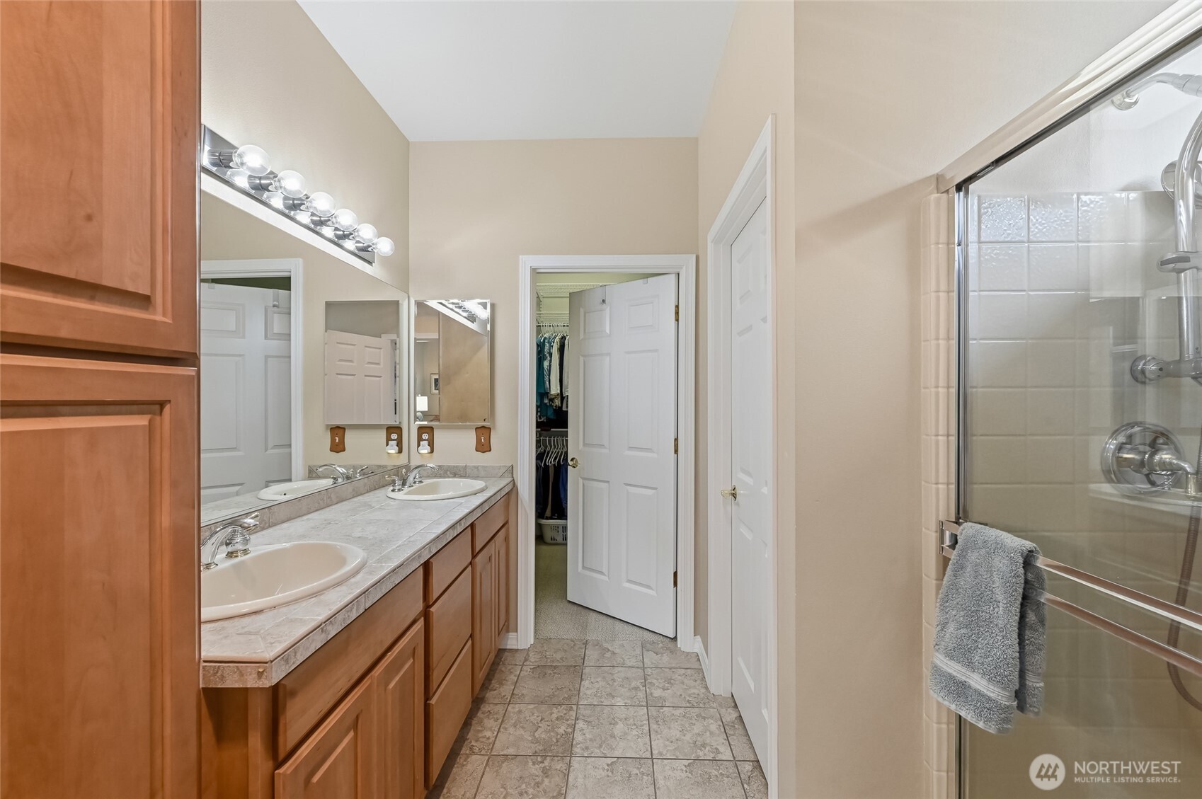 12652 Sun Break Way NE, Redmond, WA 98053