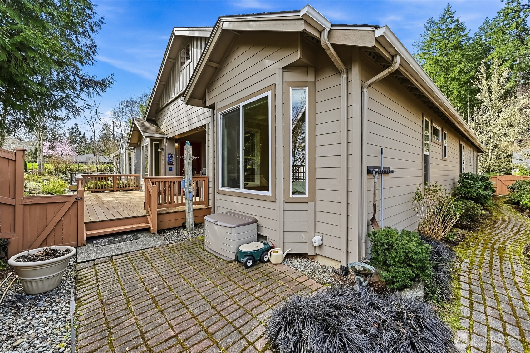 12652 Sun Break Way NE, Redmond, WA 98053