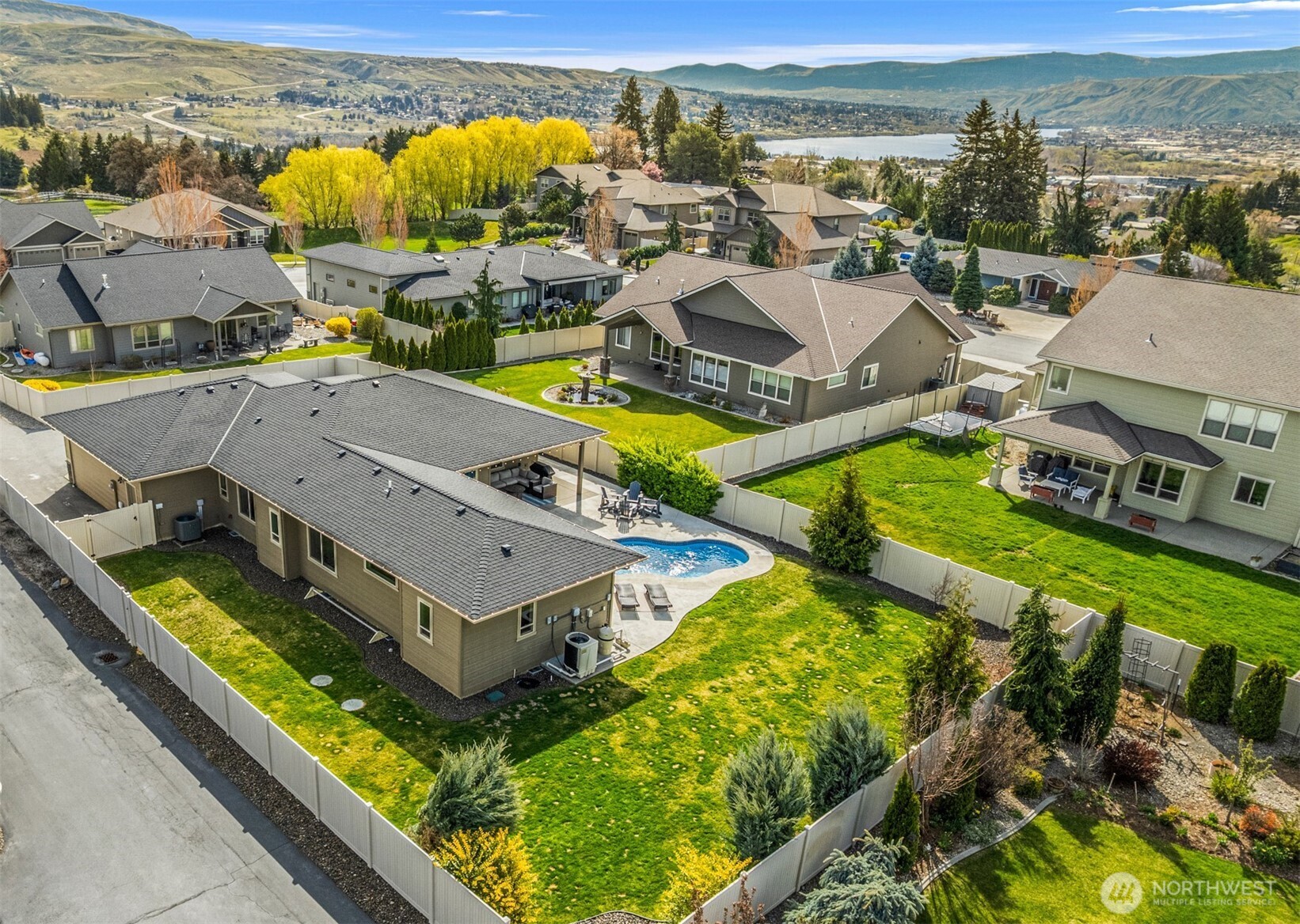 3512 Dianna Way , Wenatchee, WA 98801