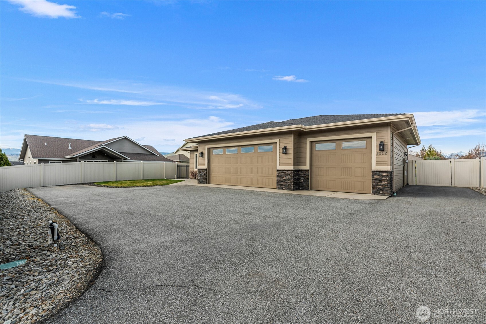3512 Dianna Way , Wenatchee, WA 98801