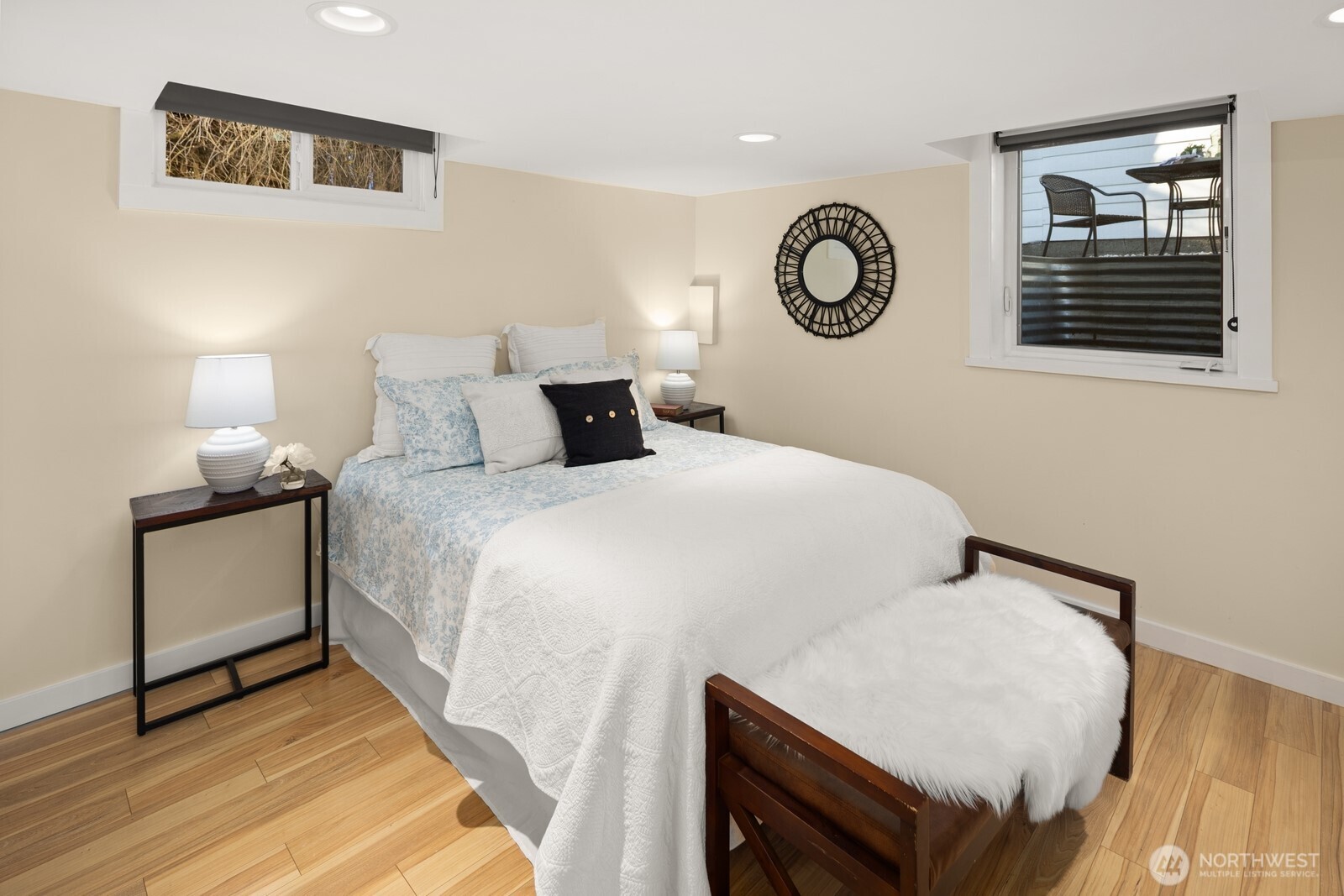 2106 NW 77th Street , Seattle, WA 98117