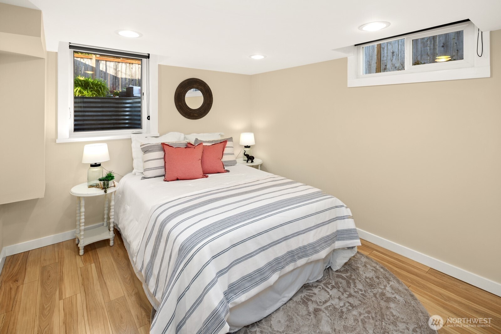 2106 NW 77th Street , Seattle, WA 98117