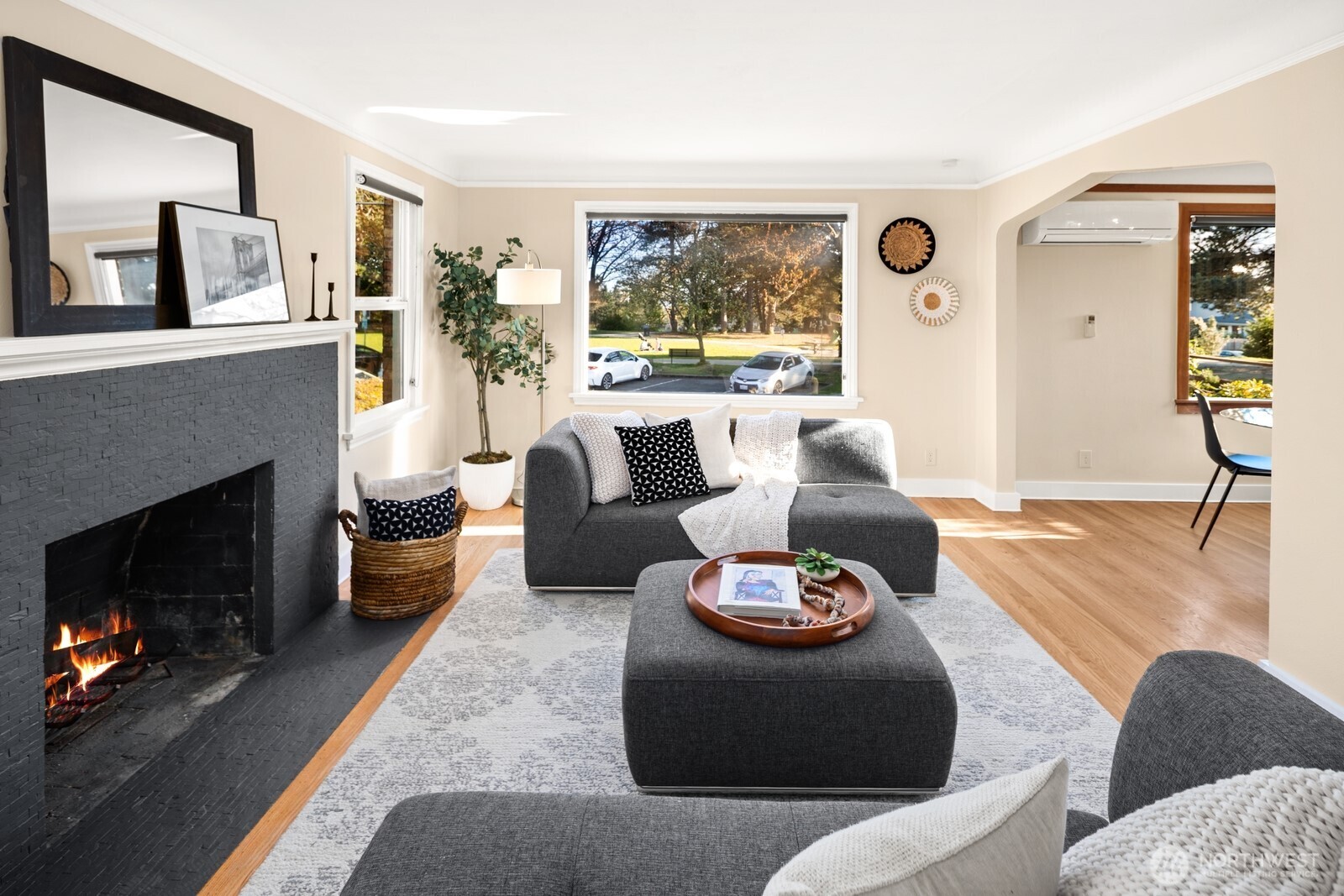 2106 NW 77th Street , Seattle, WA 98117