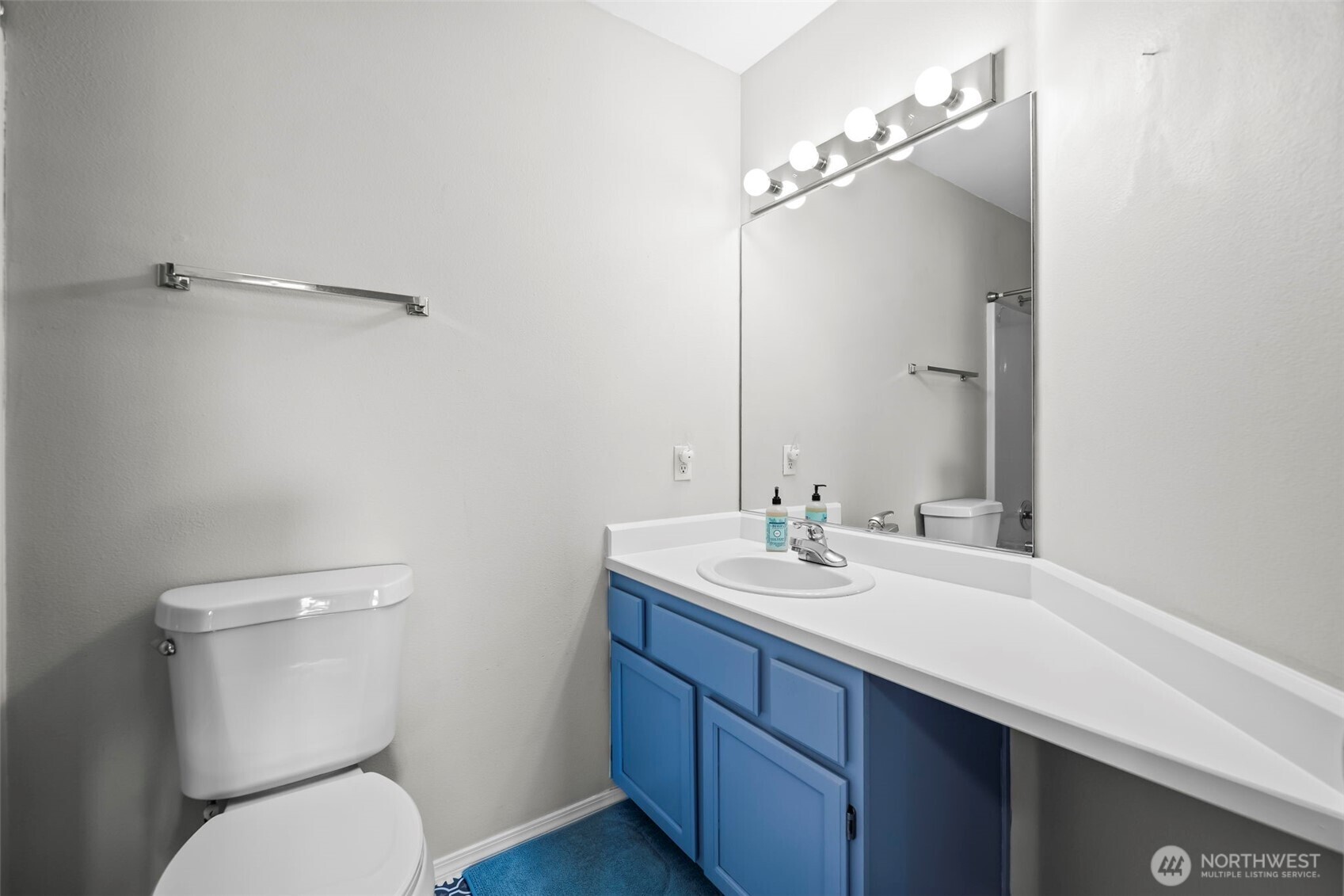 5715 82nd Avenue Ct W, University Place, WA 98467