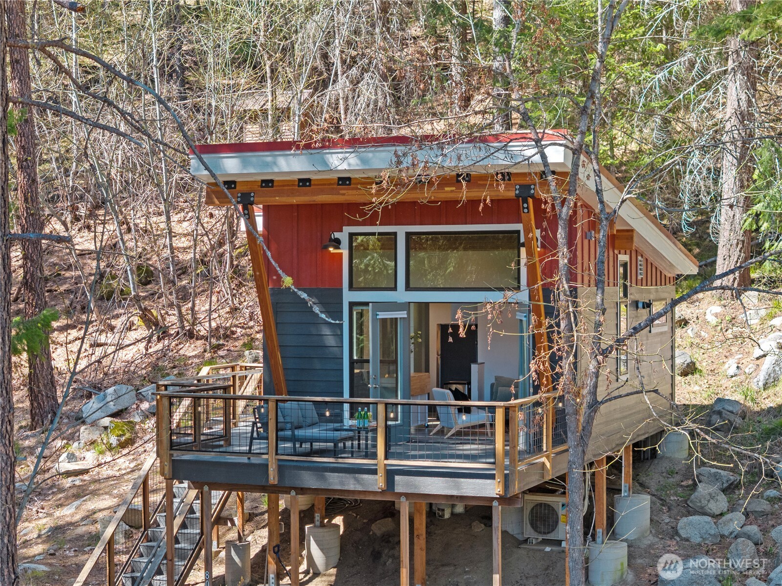 8056 Bayne Road , Leavenworth, WA 98826