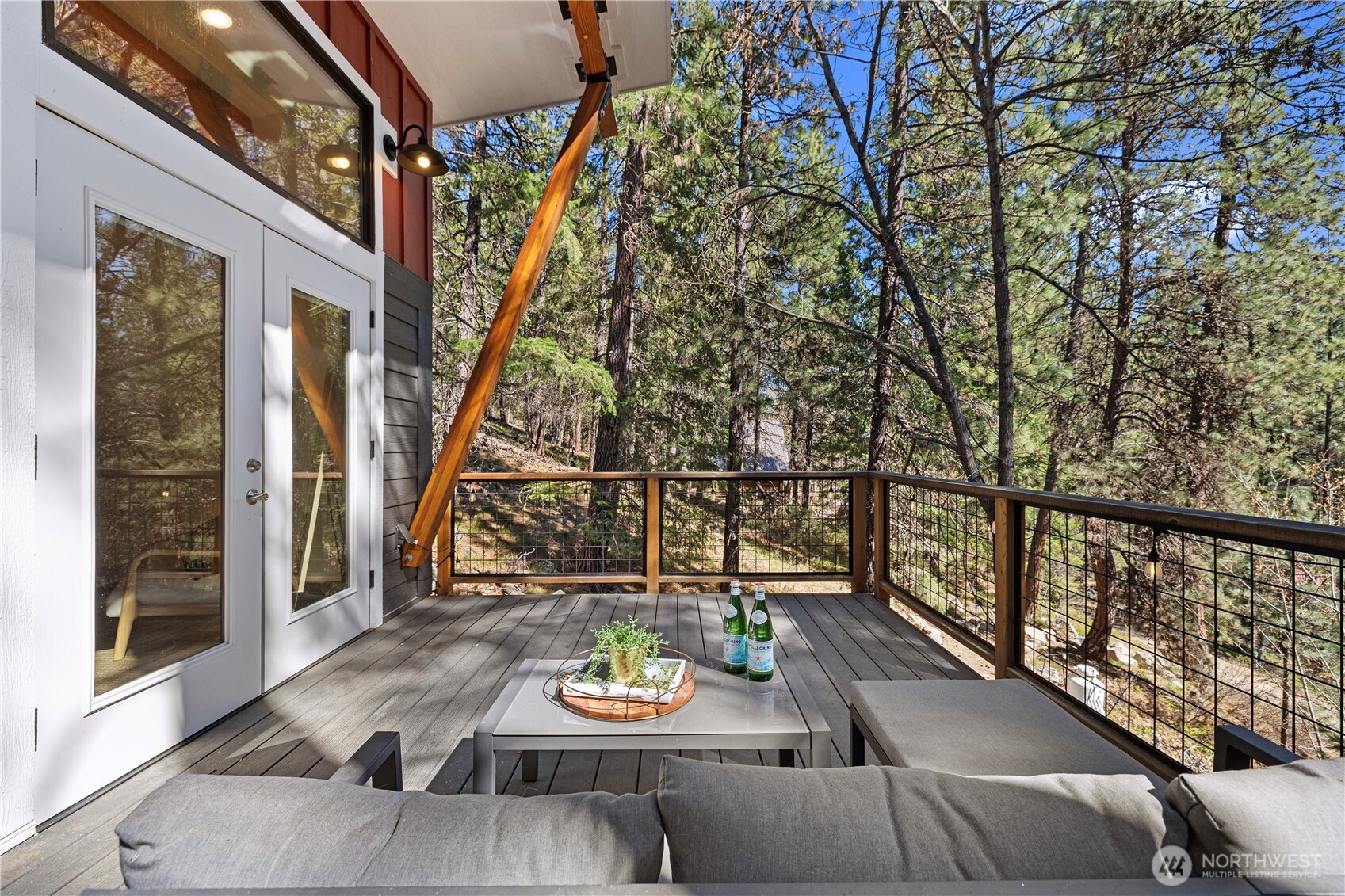 8056 Bayne Road , Leavenworth, WA 98826