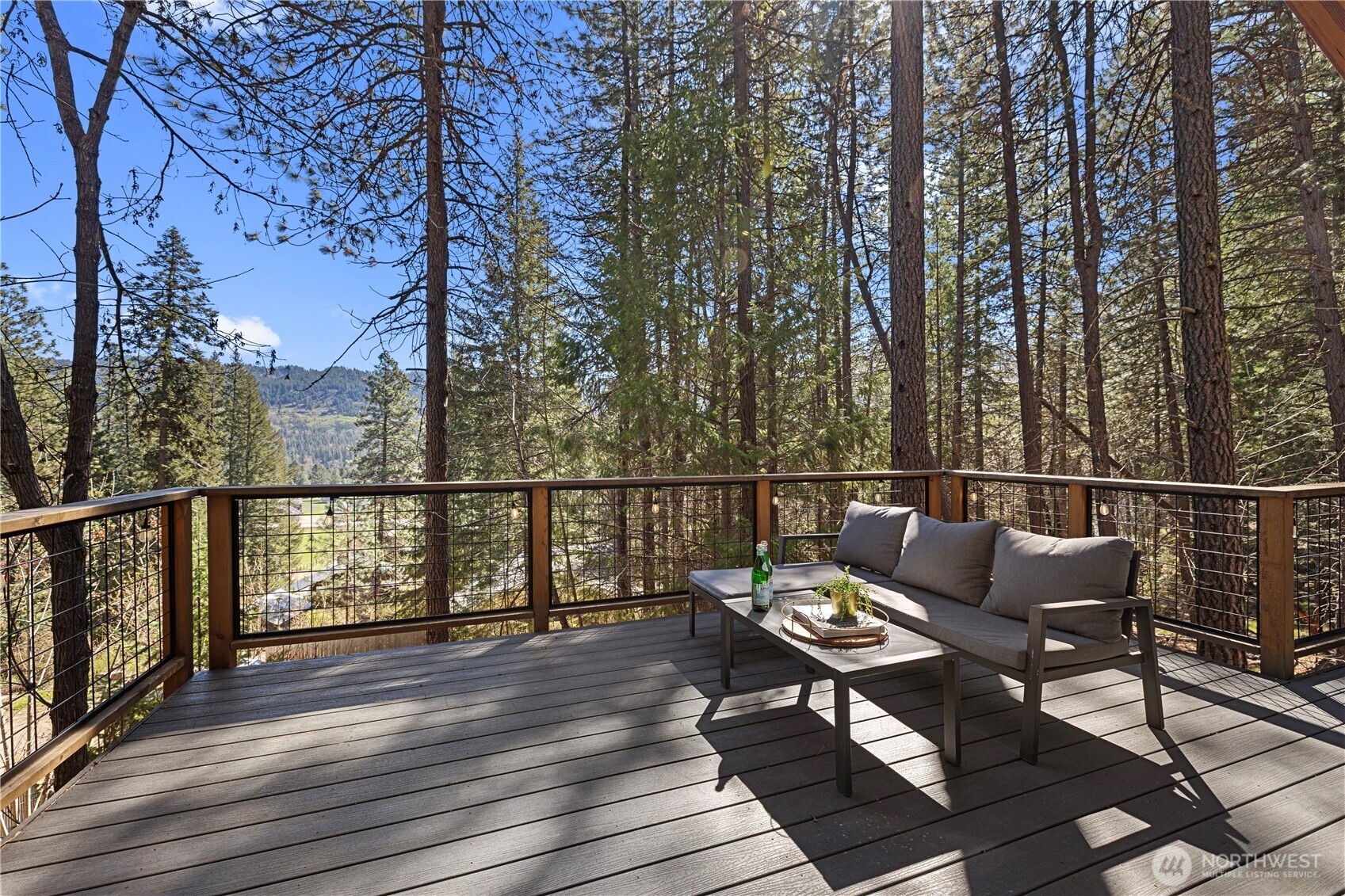 8056 Bayne Road , Leavenworth, WA 98826