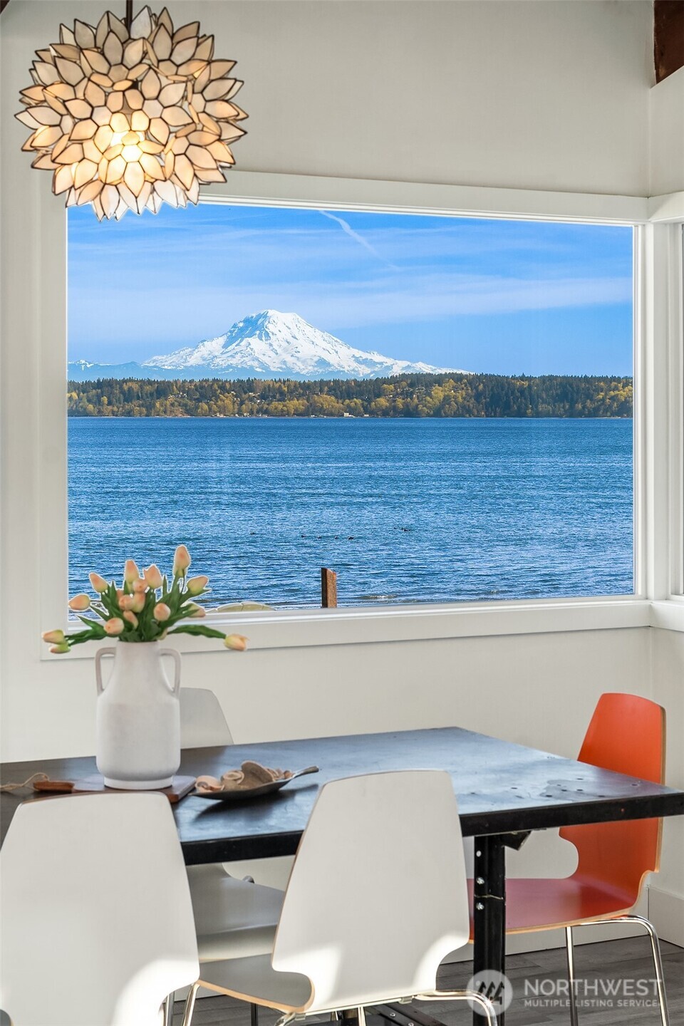 27518 Sandy Shores Drive SW, Vashon, WA 98070-0000