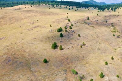 0 XXX CapeLabelle , Tonasket, WA 98855