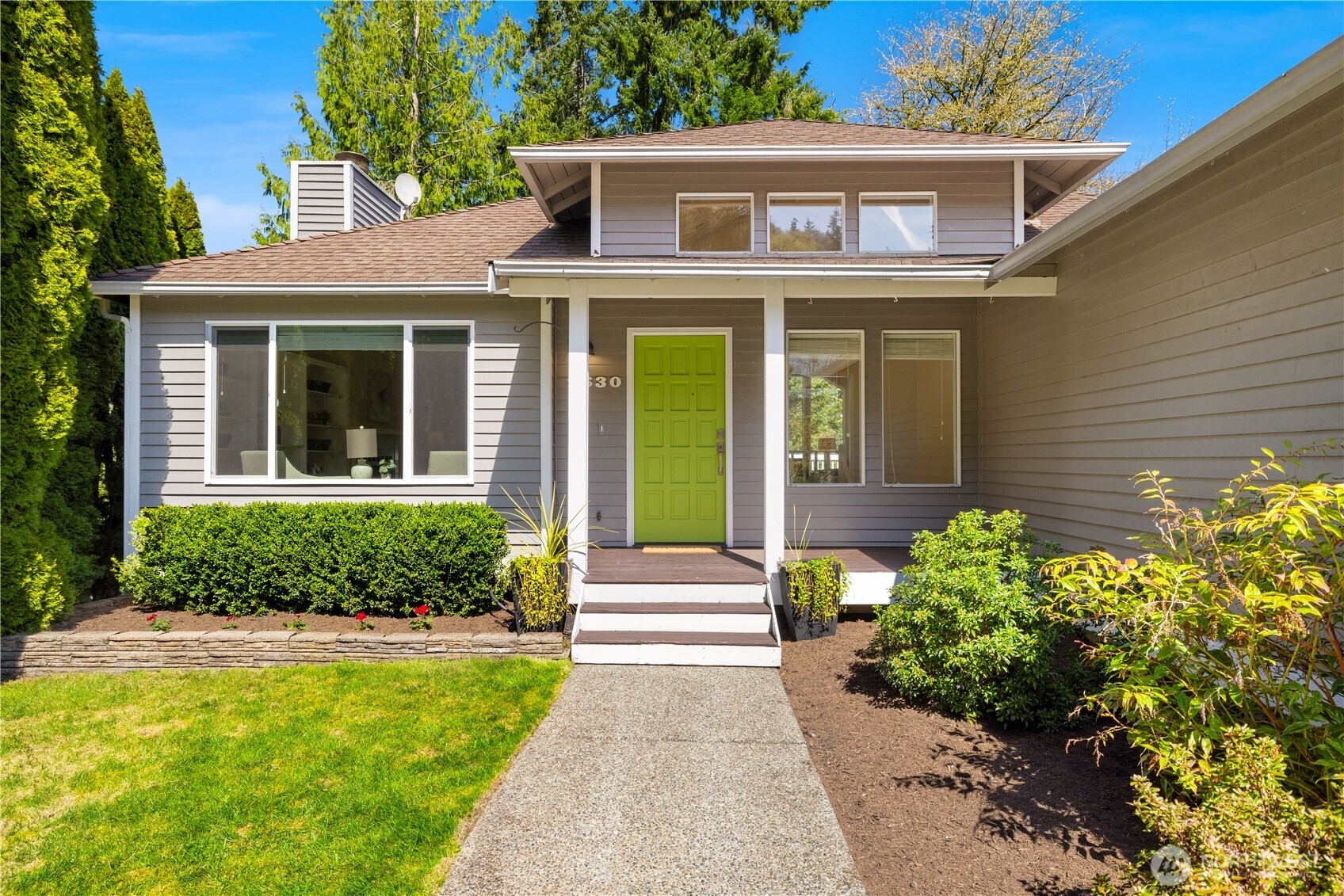 2630 NW Oakcrest Drive , Issaquah, WA 98027