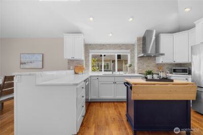 2630 NW Oakcrest Drive , Issaquah, WA 98027 - Photo 12