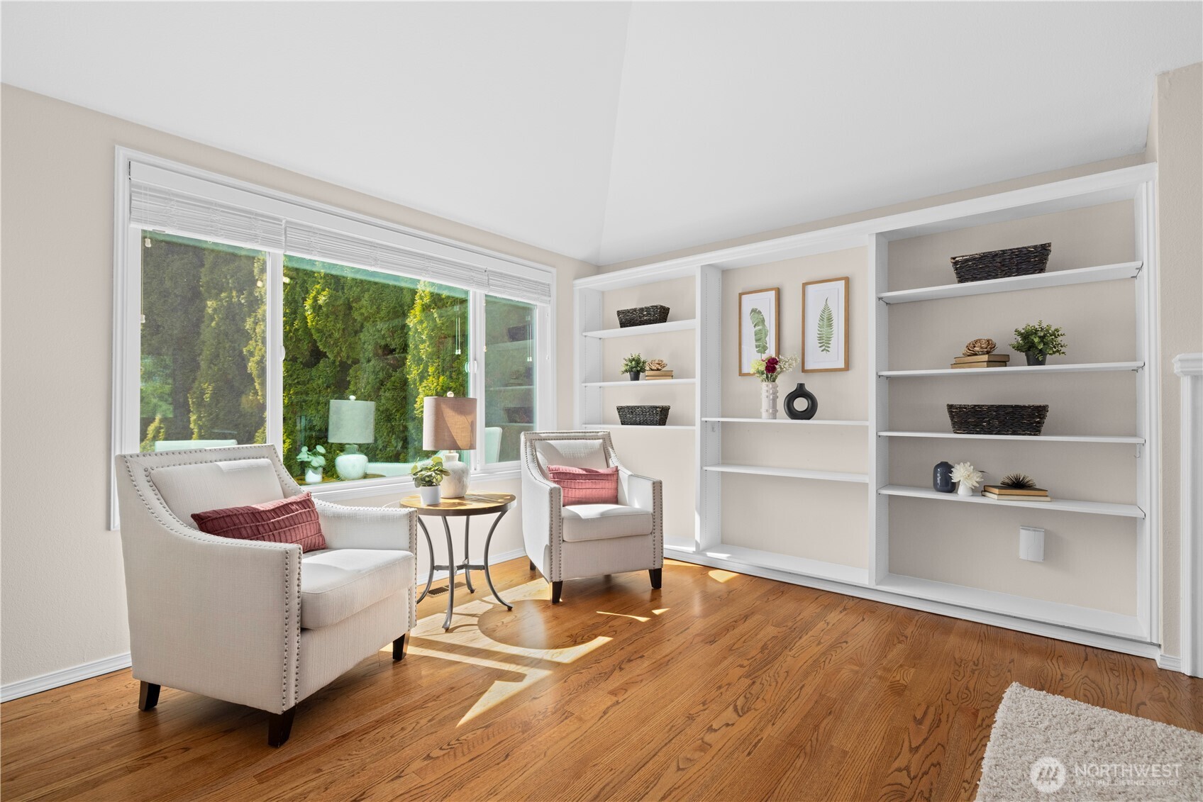 2630 NW Oakcrest Drive , Issaquah, WA 98027