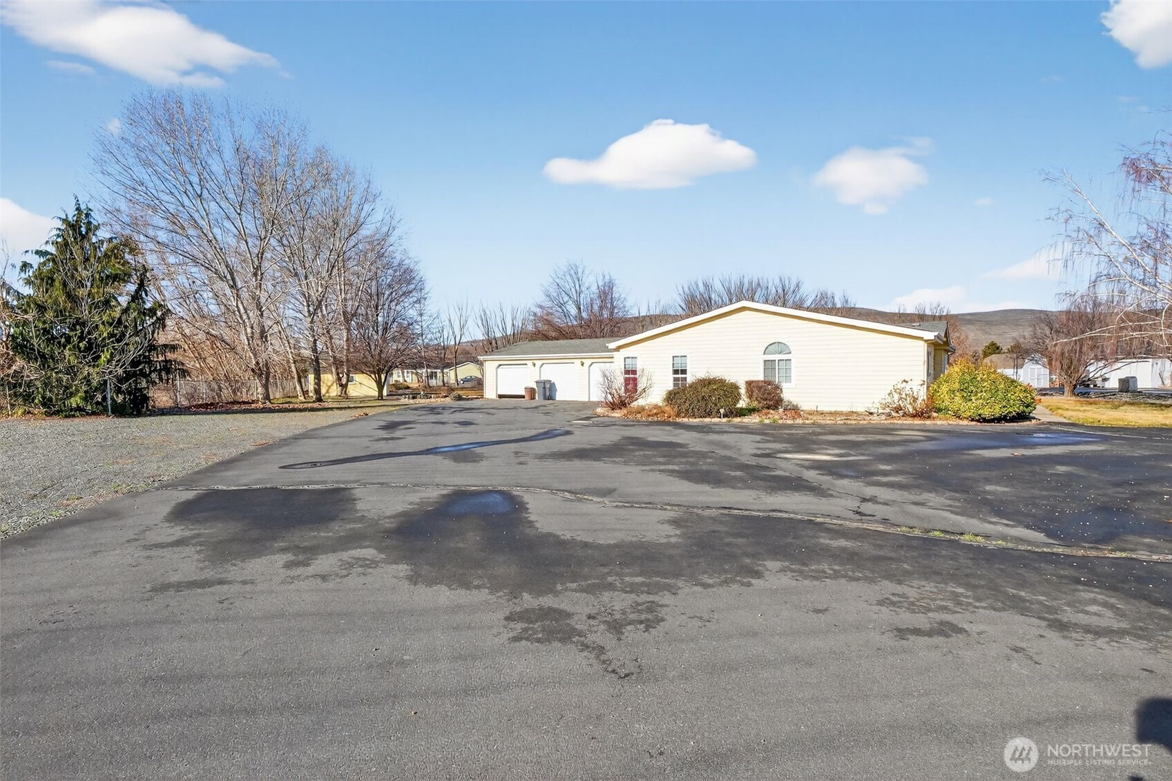 2305 Cherry Blossom Drive , Ephrata, WA 98823