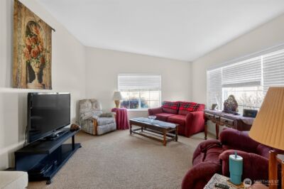 2305 Cherry Blossom Drive , Ephrata, WA 98823 - Photo 3