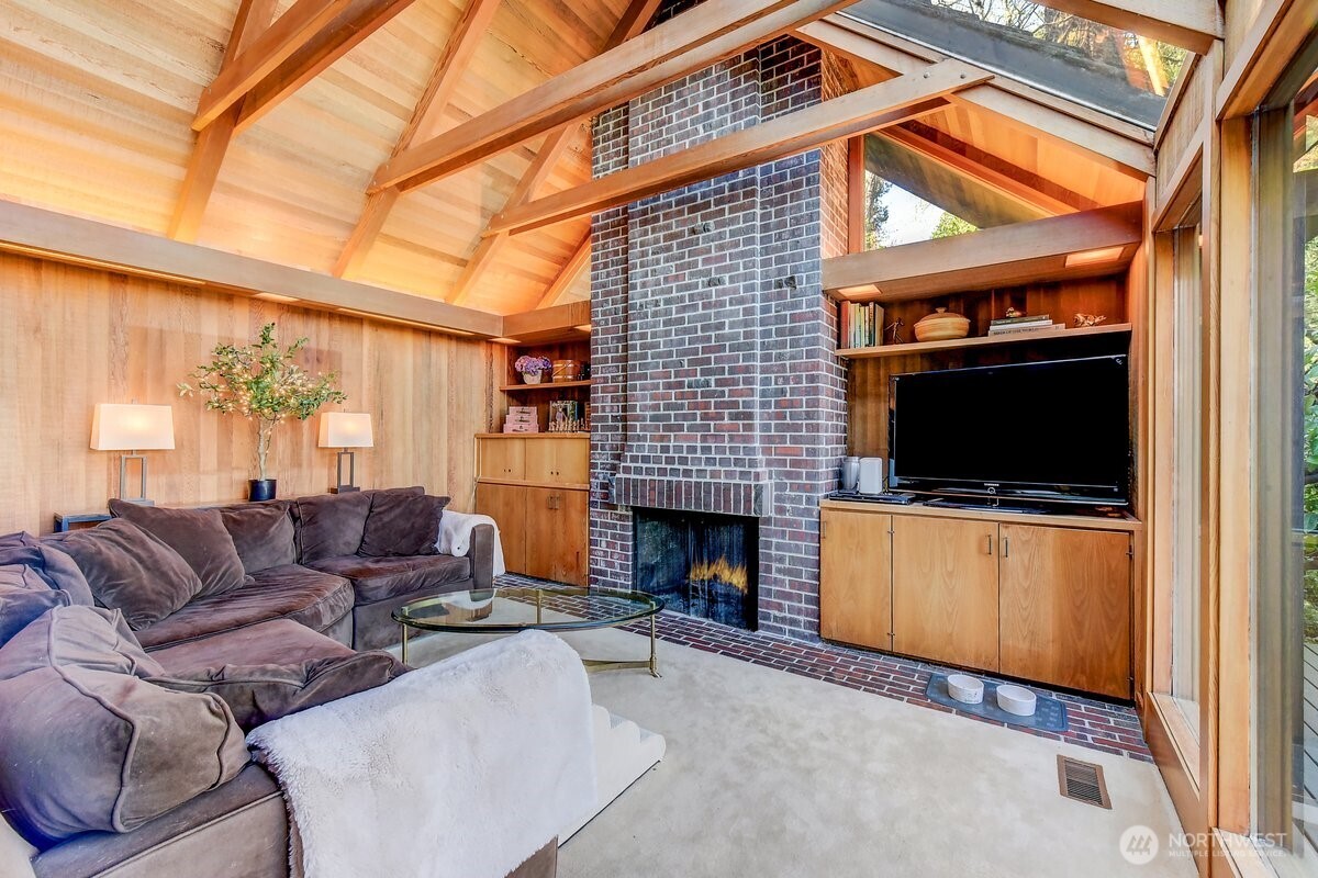 7802 NE 170th Street , Kenmore, WA 98028