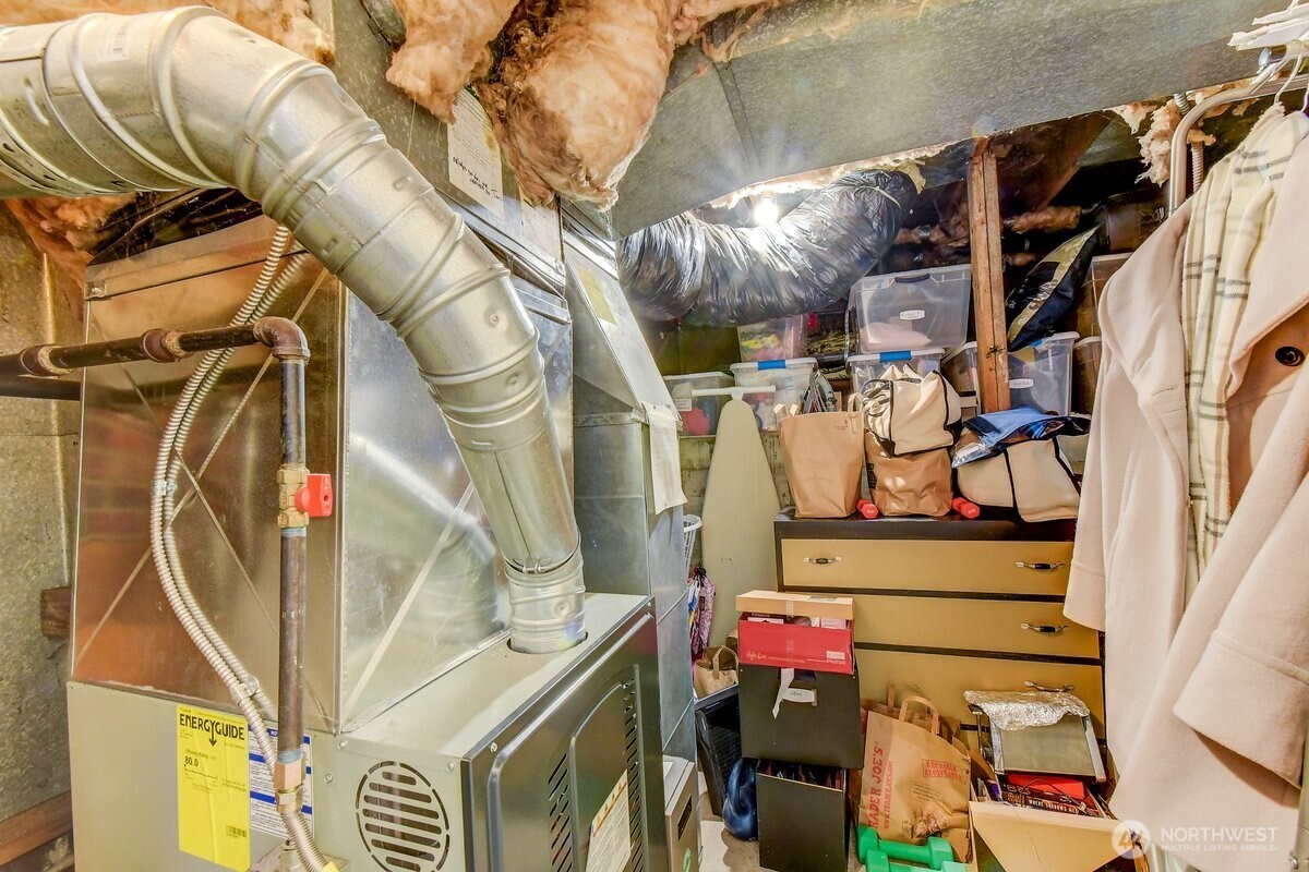 7802 NE 170th Street , Kenmore, WA 98028