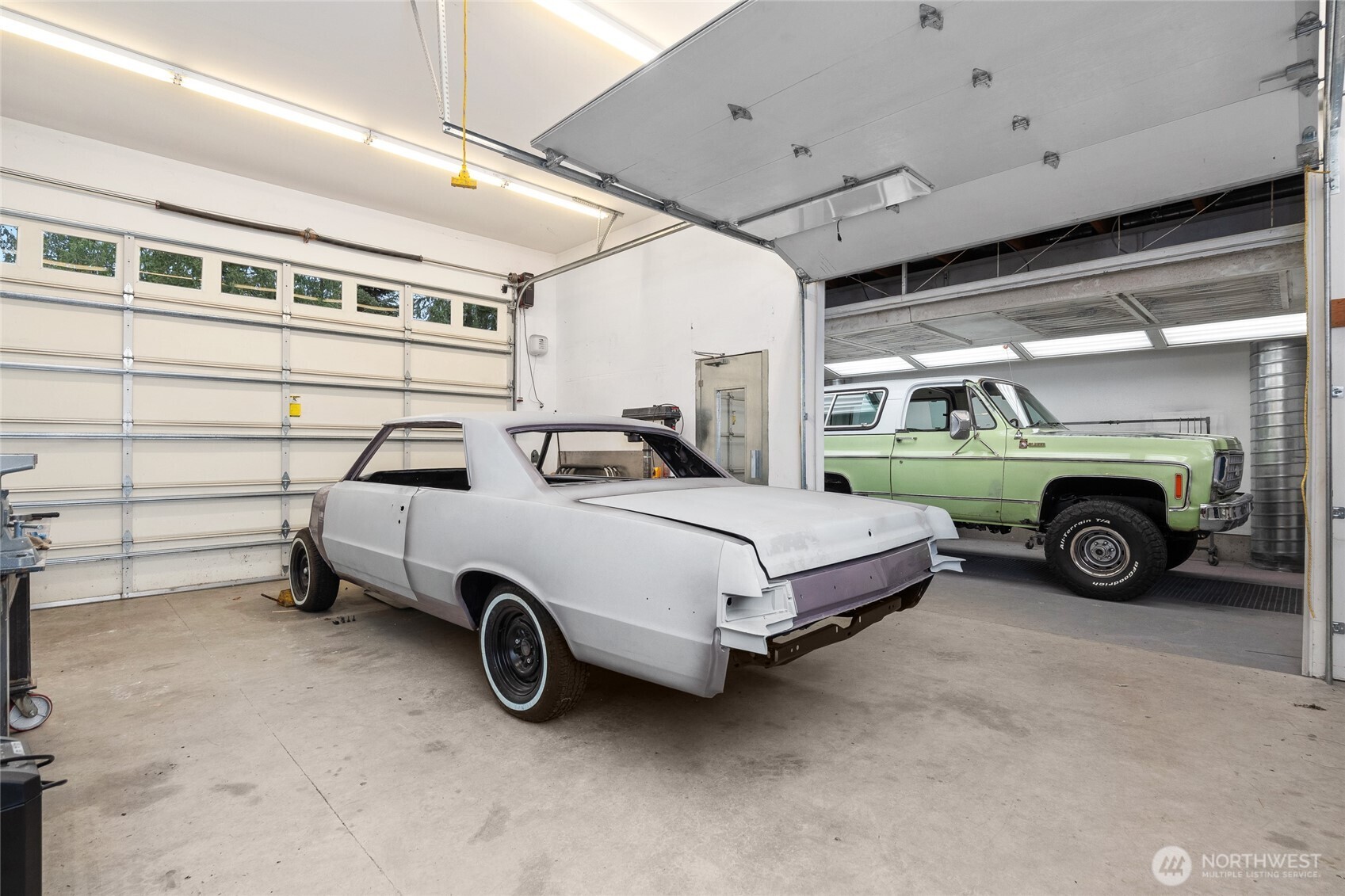 19915 SE Petrovitsky Road , Maple Valley, WA 98038