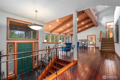 19915 SE Petrovitsky Road , Maple Valley, WA 98038 - Photo 5