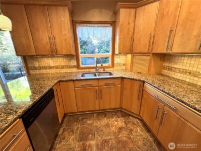 2318 NE Brookview Drive , Vancouver, WA 98686 - Photo 11