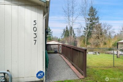 5037 SE Horstman Road , Port Orchard, WA 98366 - Photo 28