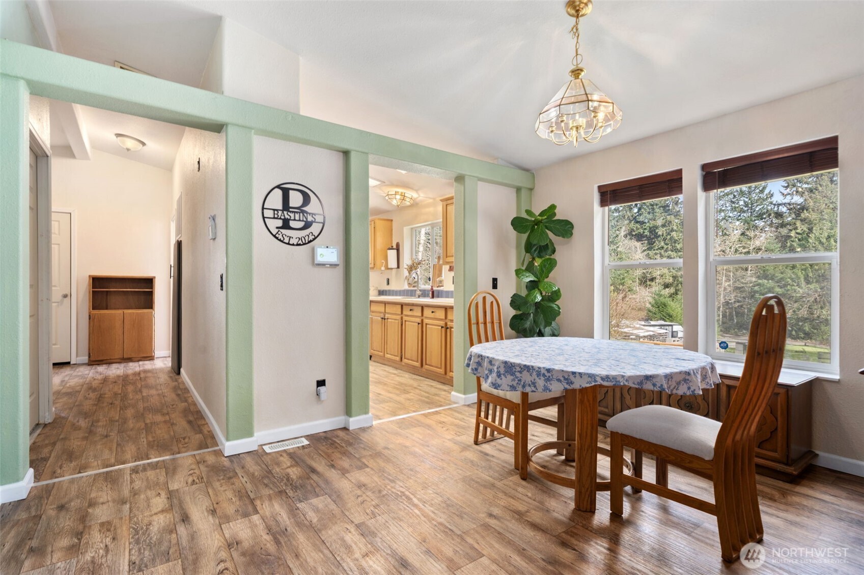 5037 SE Horstman Road , Port Orchard, WA 98366