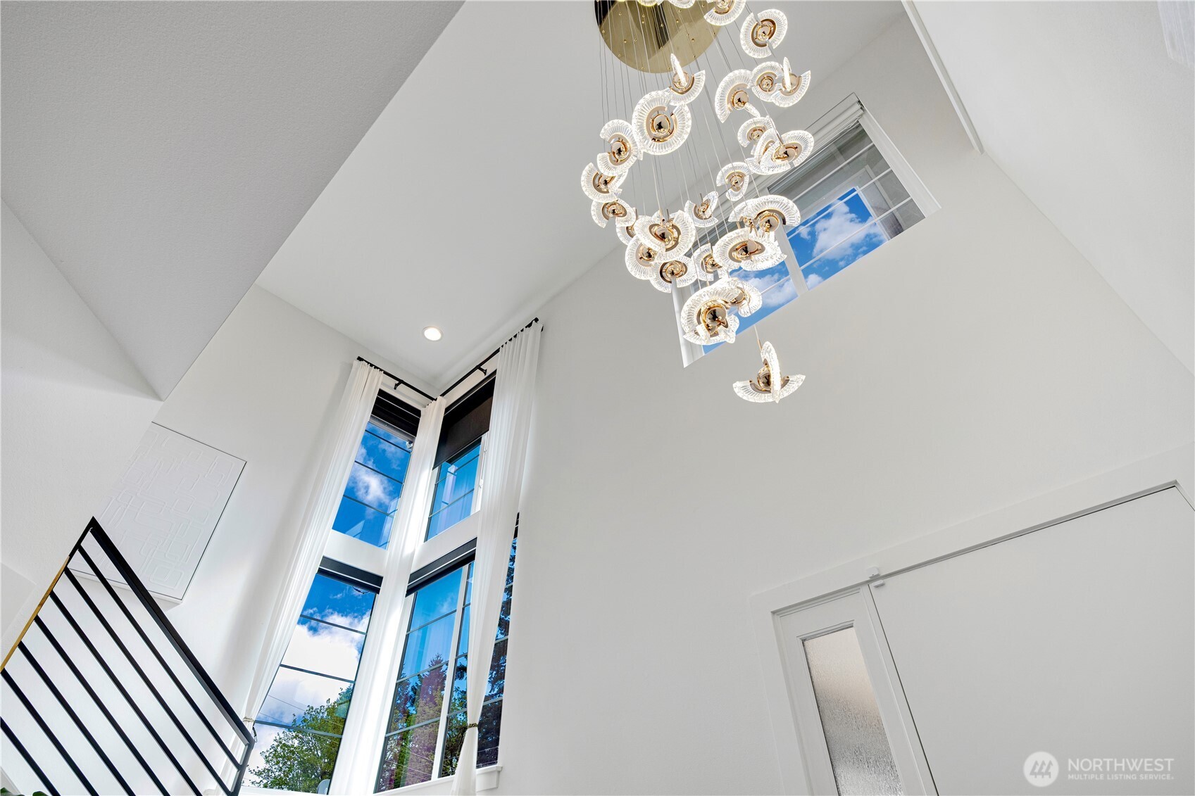 9417 132nd AVE NE , Kirkland, WA 98033