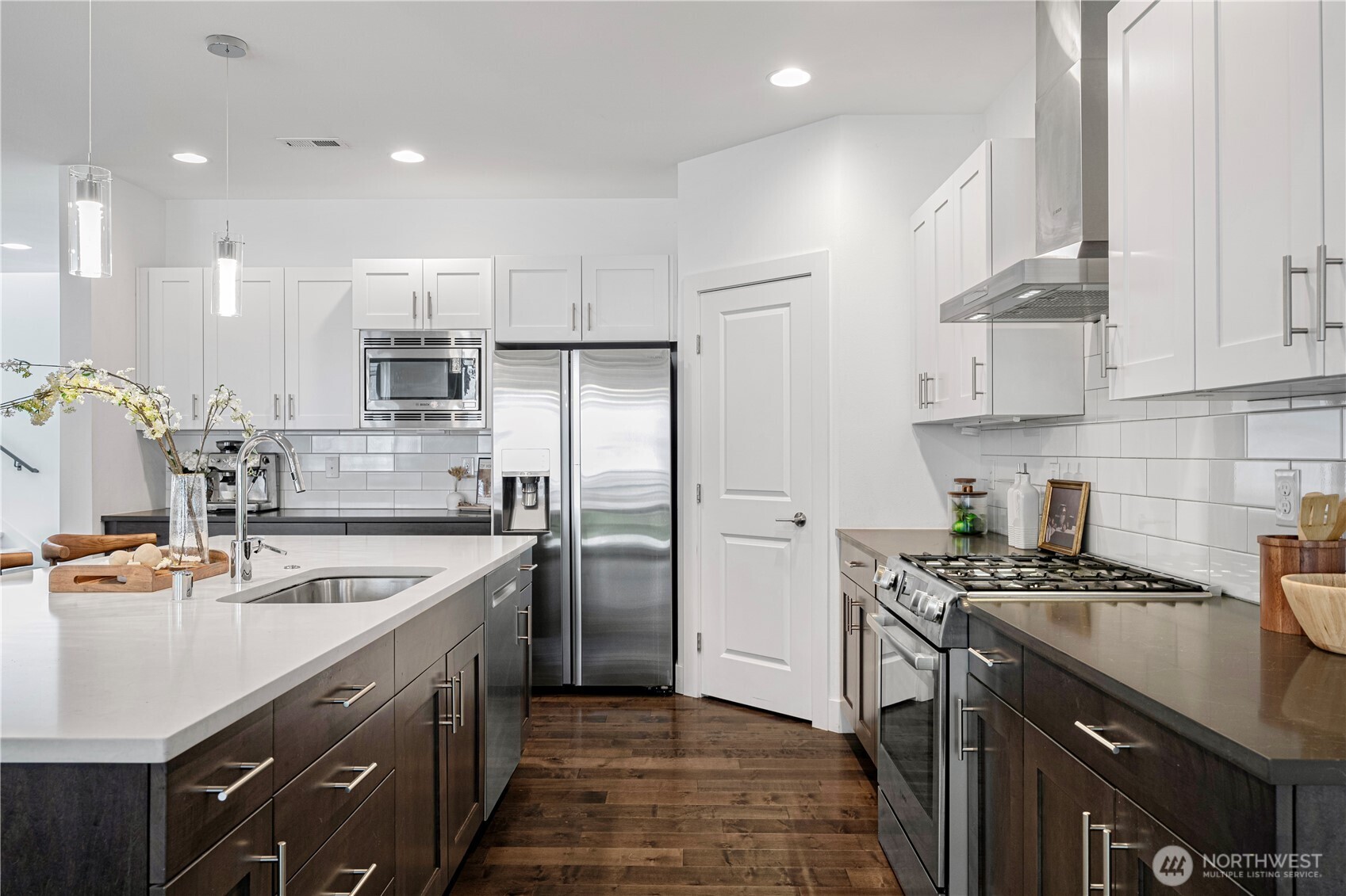 9417 132nd AVE NE , Kirkland, WA 98033