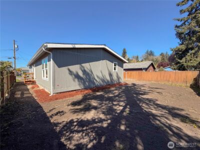202 S 9th Avenue , Kelso, WA 98626 - Photo 3