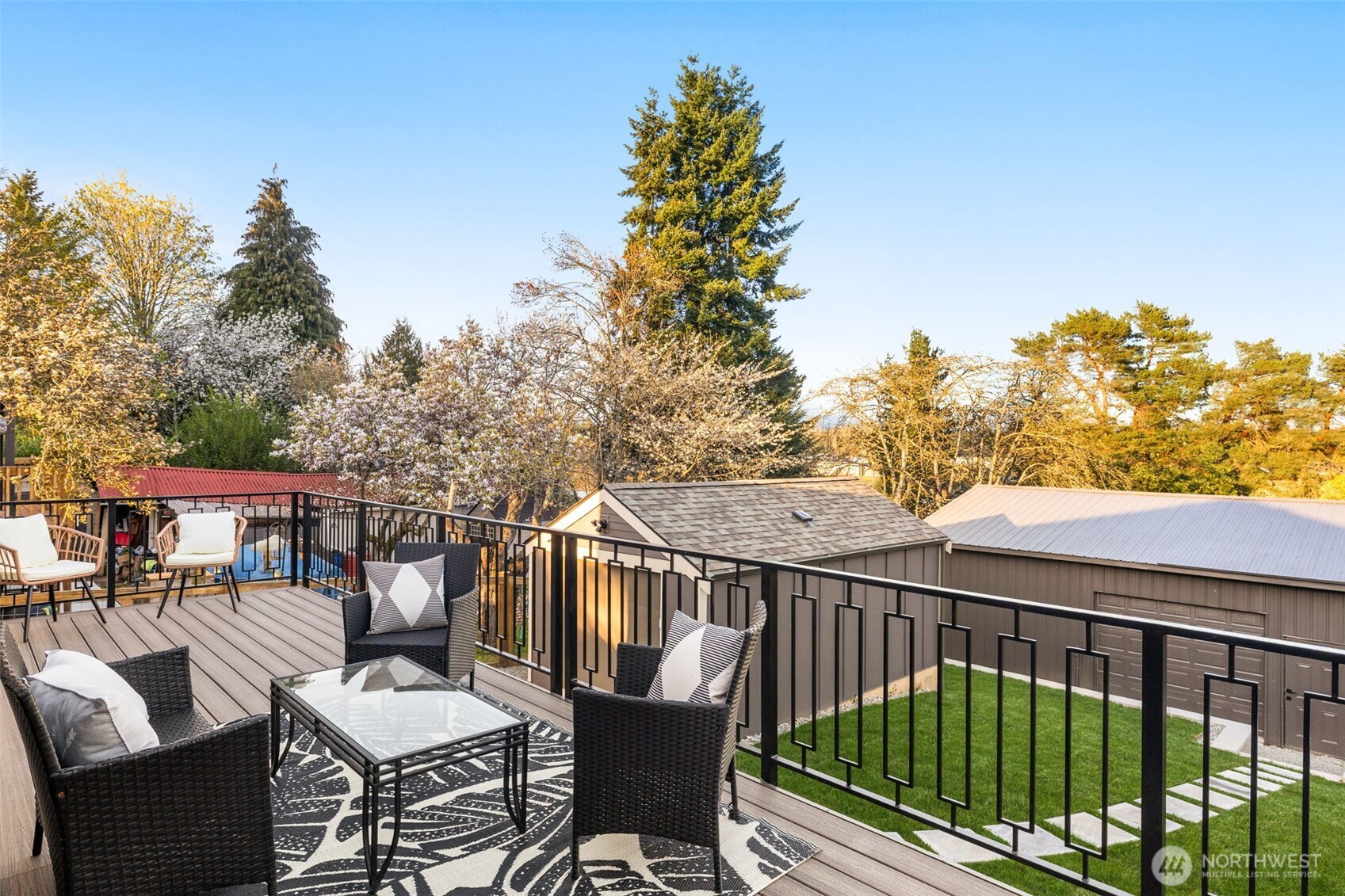 12012 North Park Avenue N, Seattle, WA 98133