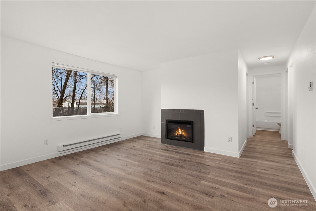 820 75th Street E #D, Tacoma, WA 98404