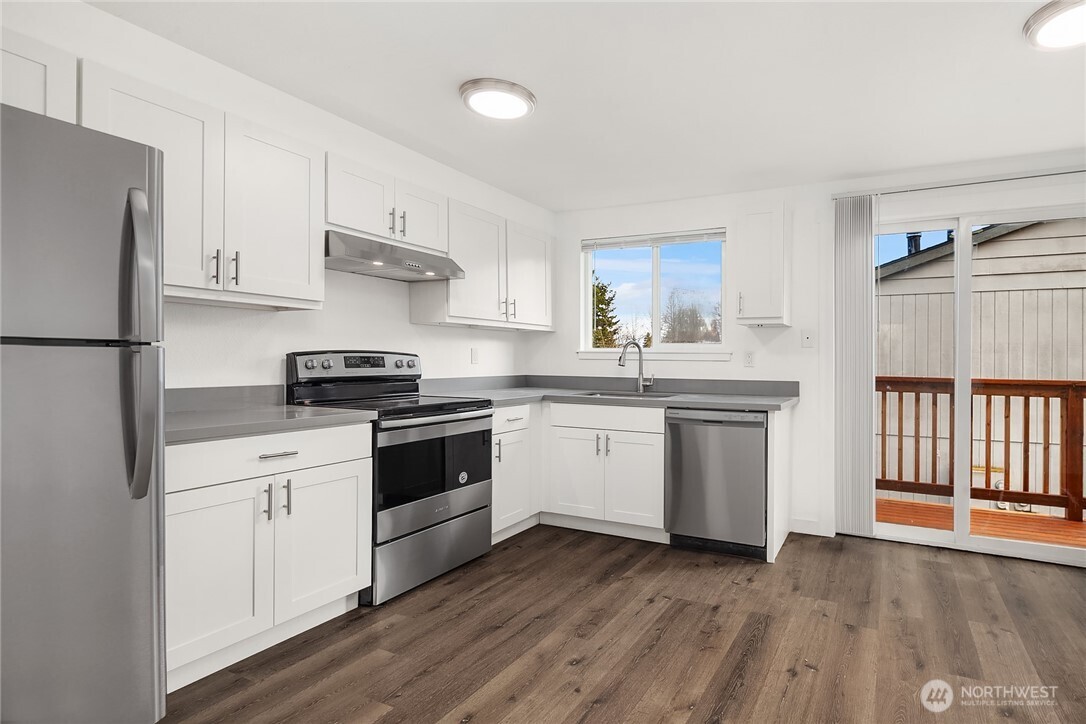 820 75th Street E #D, Tacoma, WA 98404