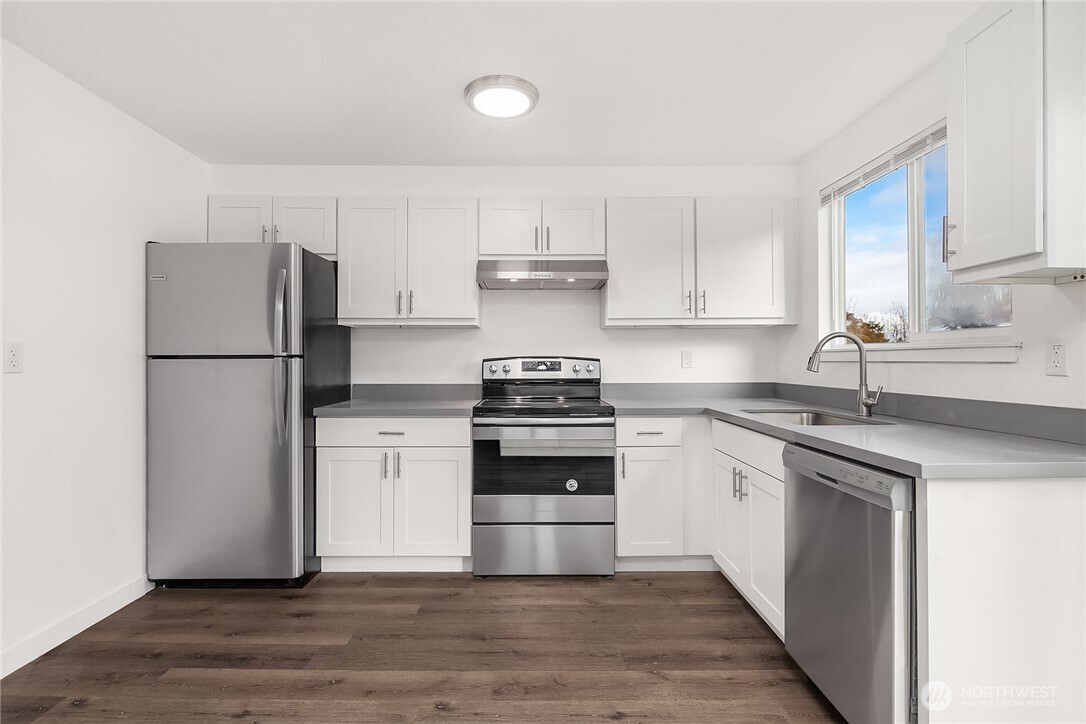 820 75th Street E #D, Tacoma, WA 98404