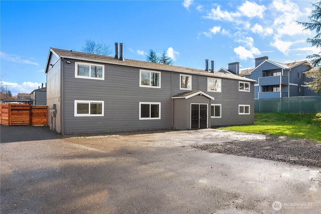 820 75th Street E #D, Tacoma, WA 98404