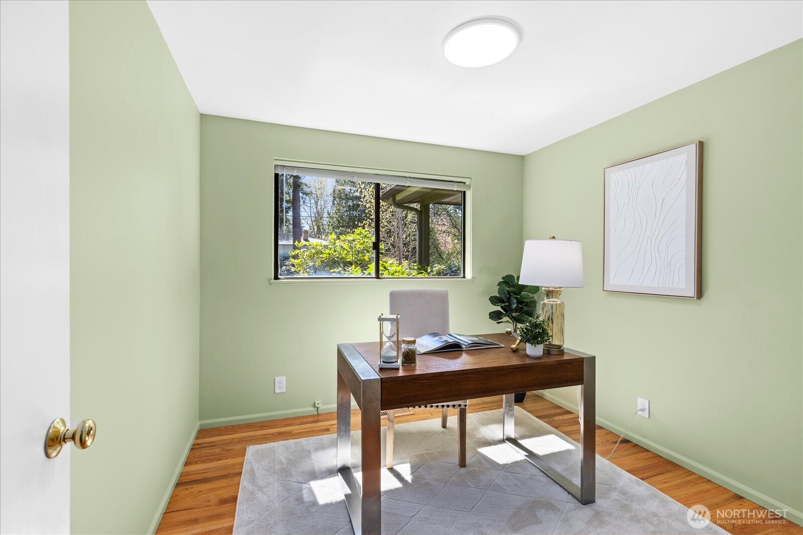 10601 242nd Place SW, Edmonds, WA 98020
