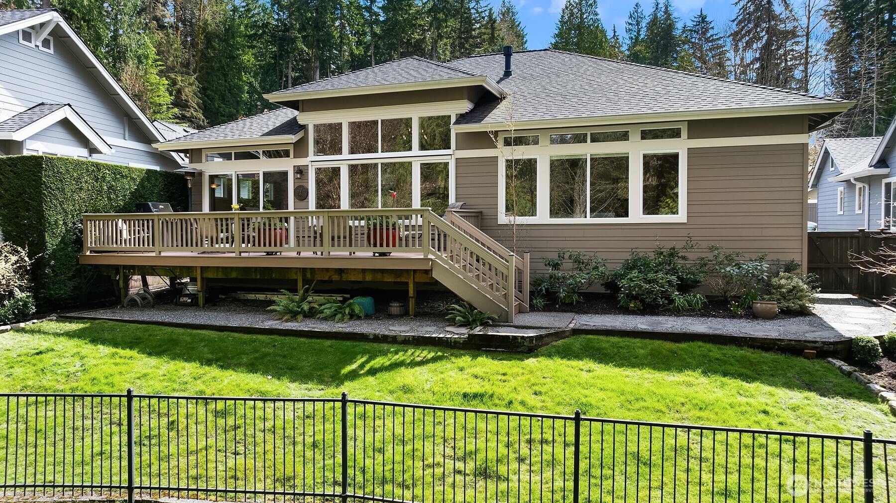 23426 NE 129th Court , Redmond, WA 98053-5639