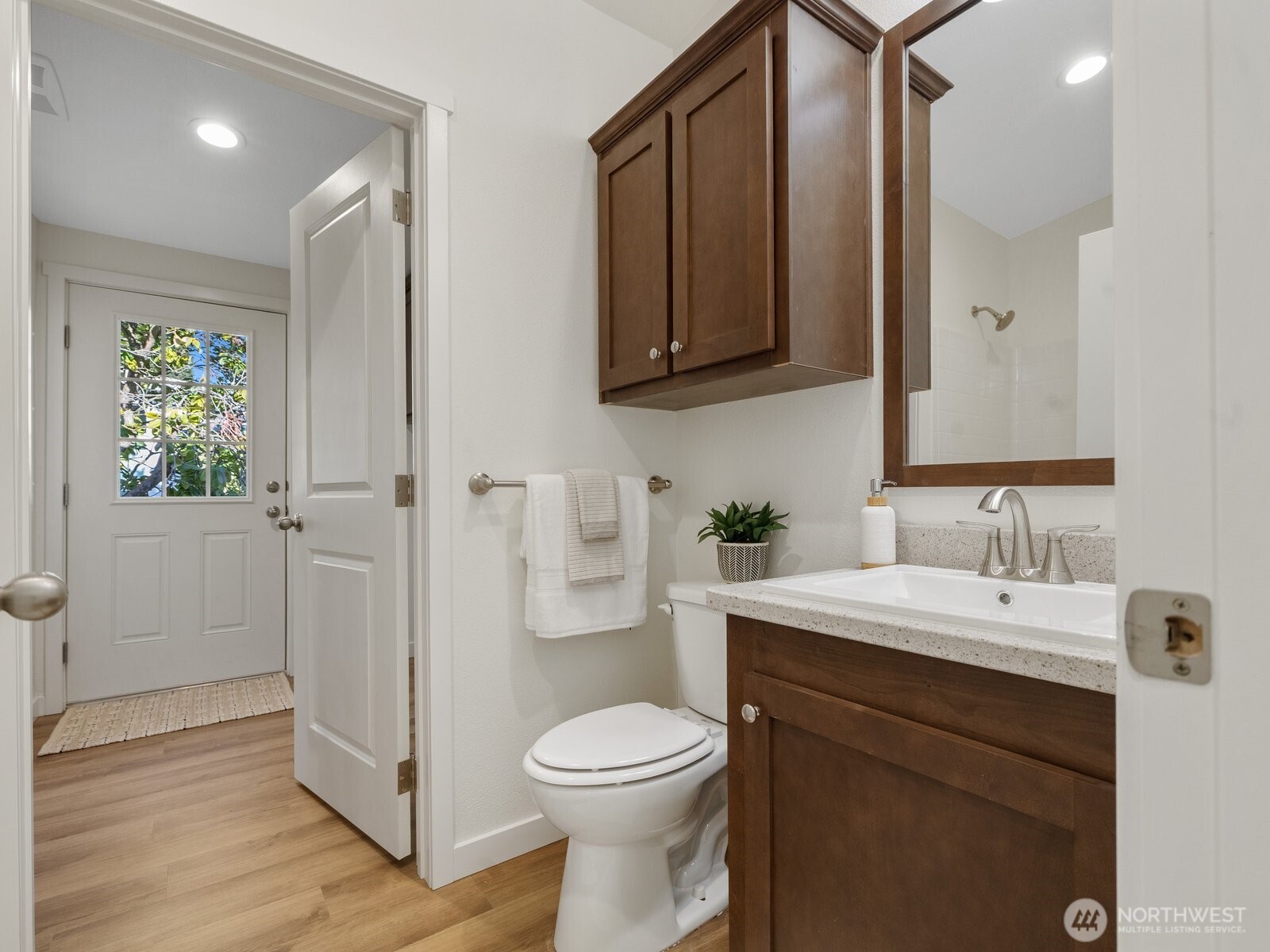 23825 15th Avenue SE #101, Bothell, WA 98021