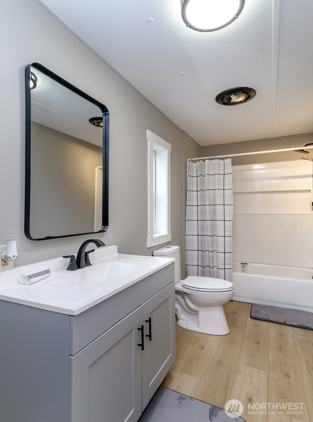 31108 3rd Avenue #114, Black Diamond, WA 98010