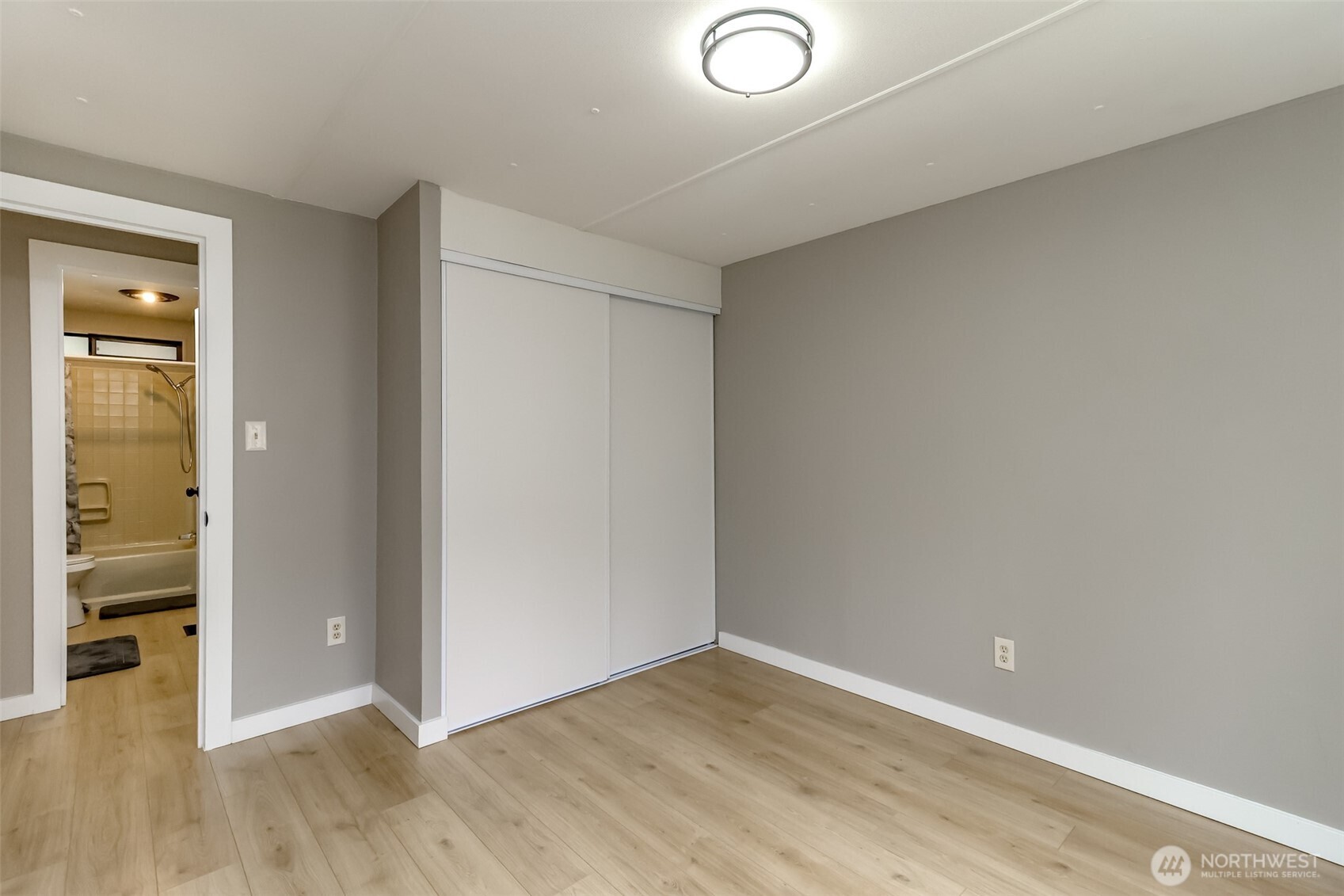 31108 3rd Avenue #114, Black Diamond, WA 98010