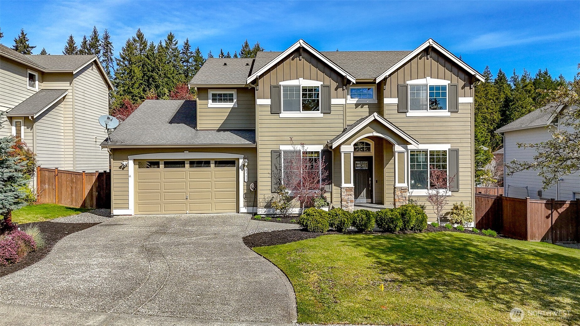 2711 NE Noll Valley Loop , Poulsbo, WA 98370