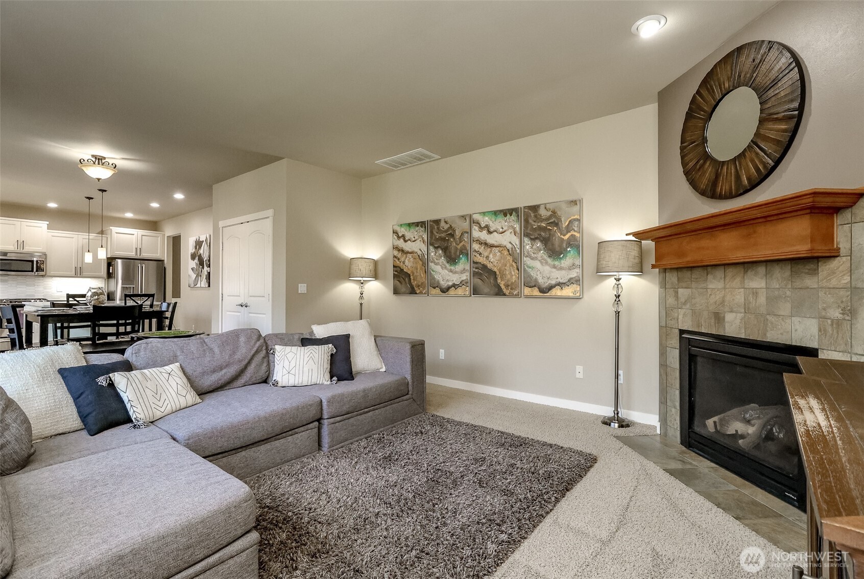 2711 NE Noll Valley Loop , Poulsbo, WA 98370