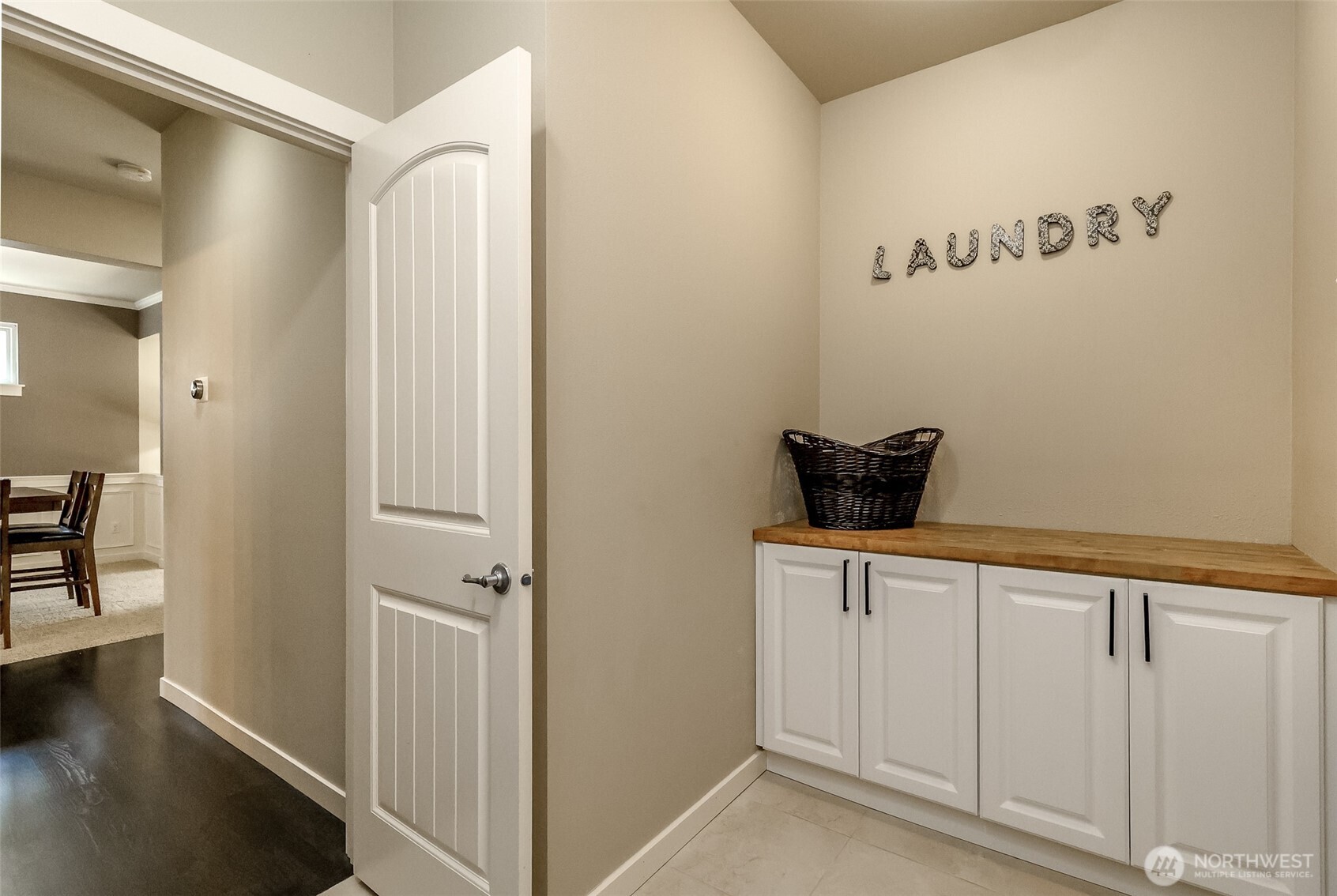 2711 NE Noll Valley Loop , Poulsbo, WA 98370