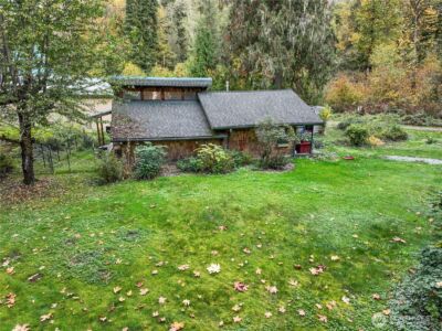 14784 Mountain View Lane , Concrete, WA 98237 - Photo 16