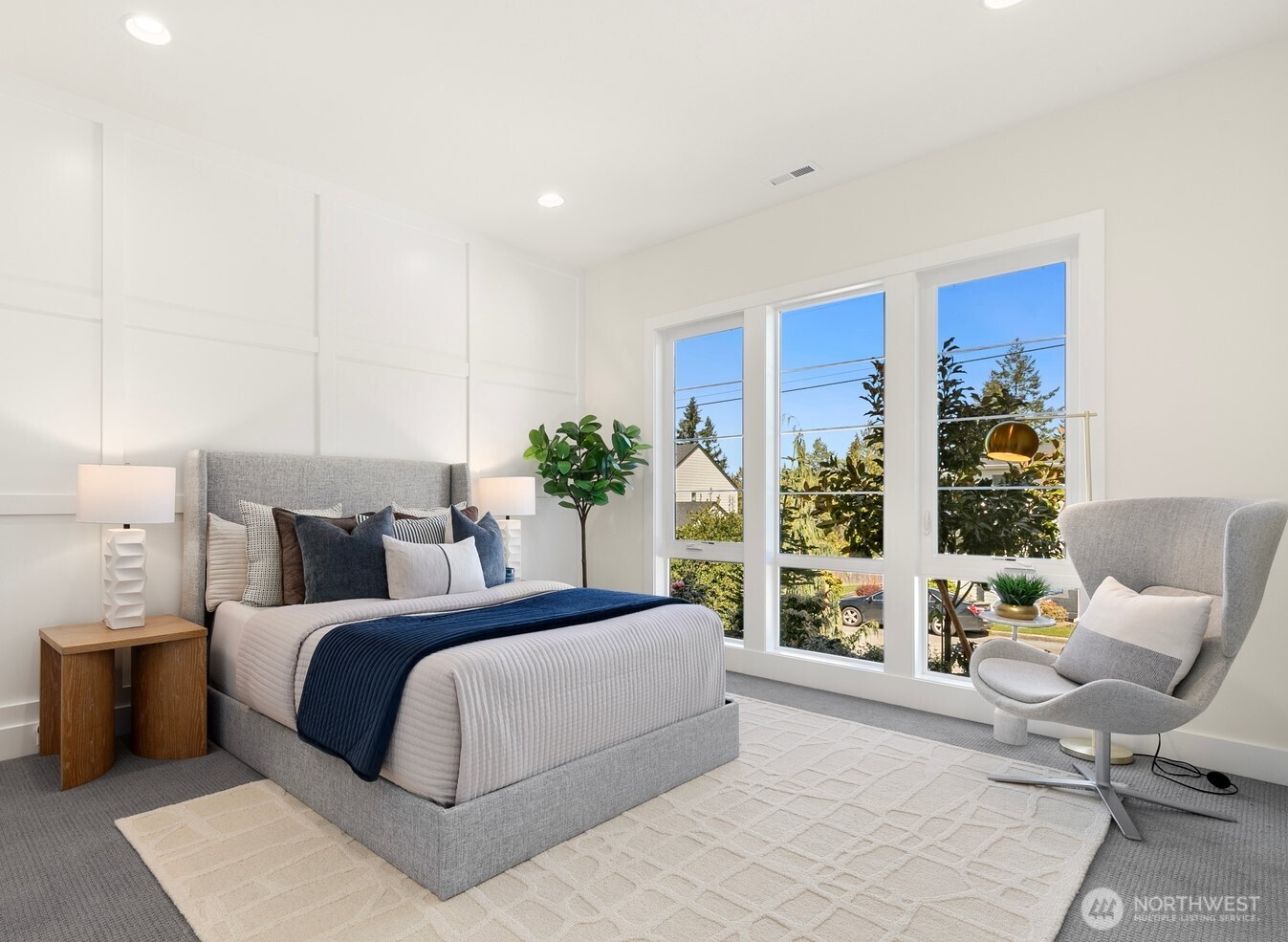 15045 SE 45th Place , Bellevue, WA 98006