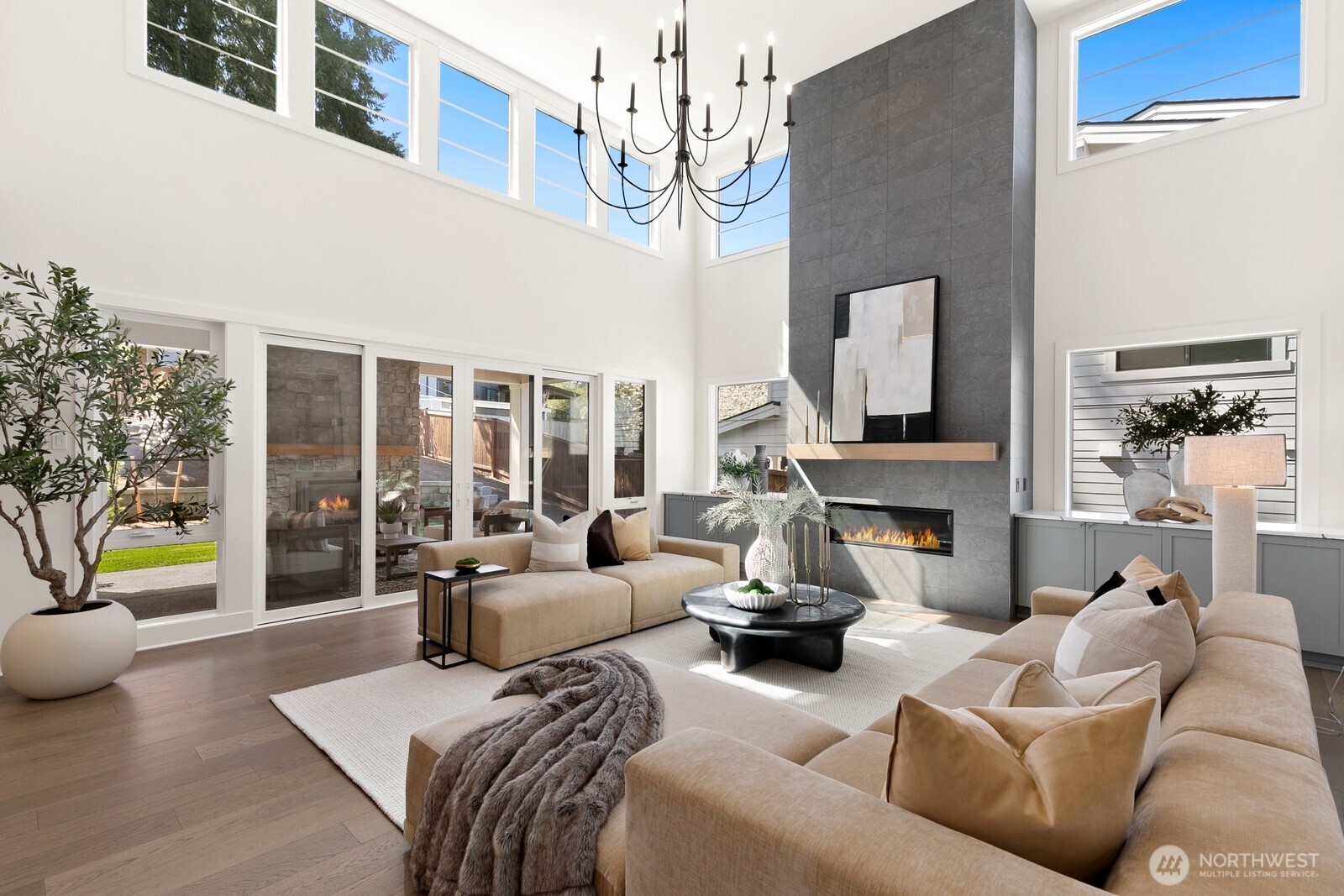 15045 SE 45th Place , Bellevue, WA 98006