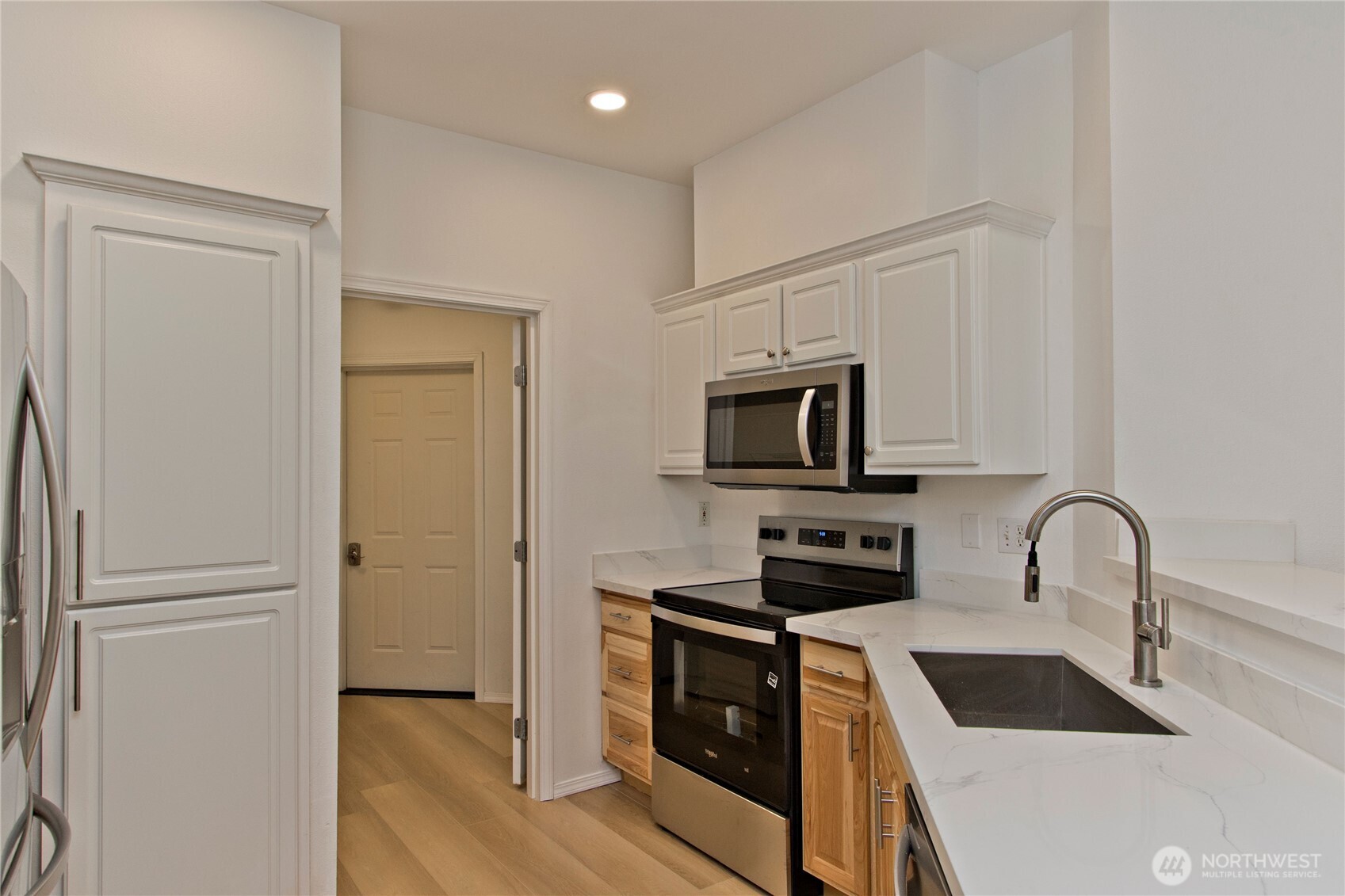 1920 Spencer Court #B13, Dupont, WA 98327