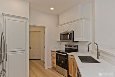 1920 Spencer Court #B13, Dupont, WA 98327 - Photo 12