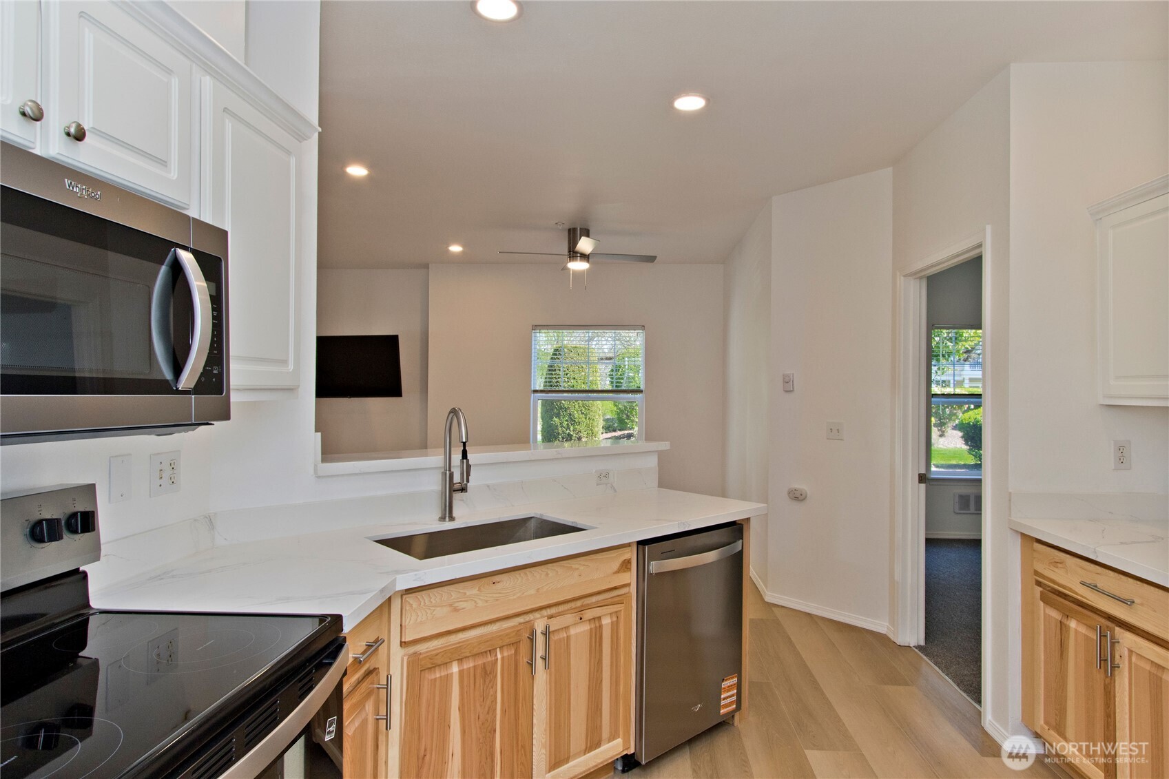 1920 Spencer Court #B13, Dupont, WA 98327