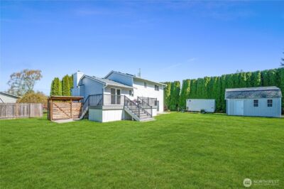 20806 67th Drive NE, Arlington, WA 98223 - Photo 2