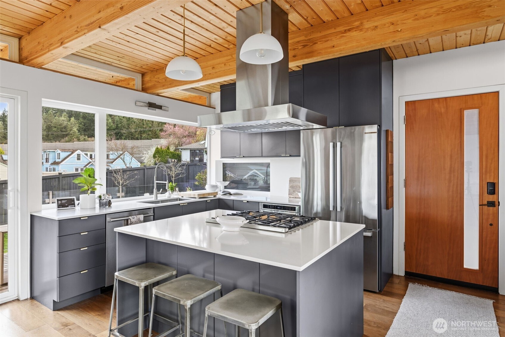 19523 SE 51st Street , Issaquah, WA 98027